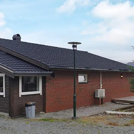 別荘 7 Person In Svelgen